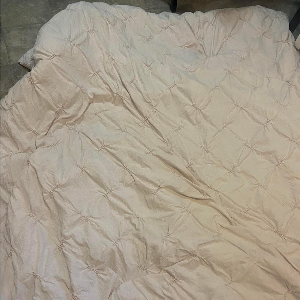 Queen comforter